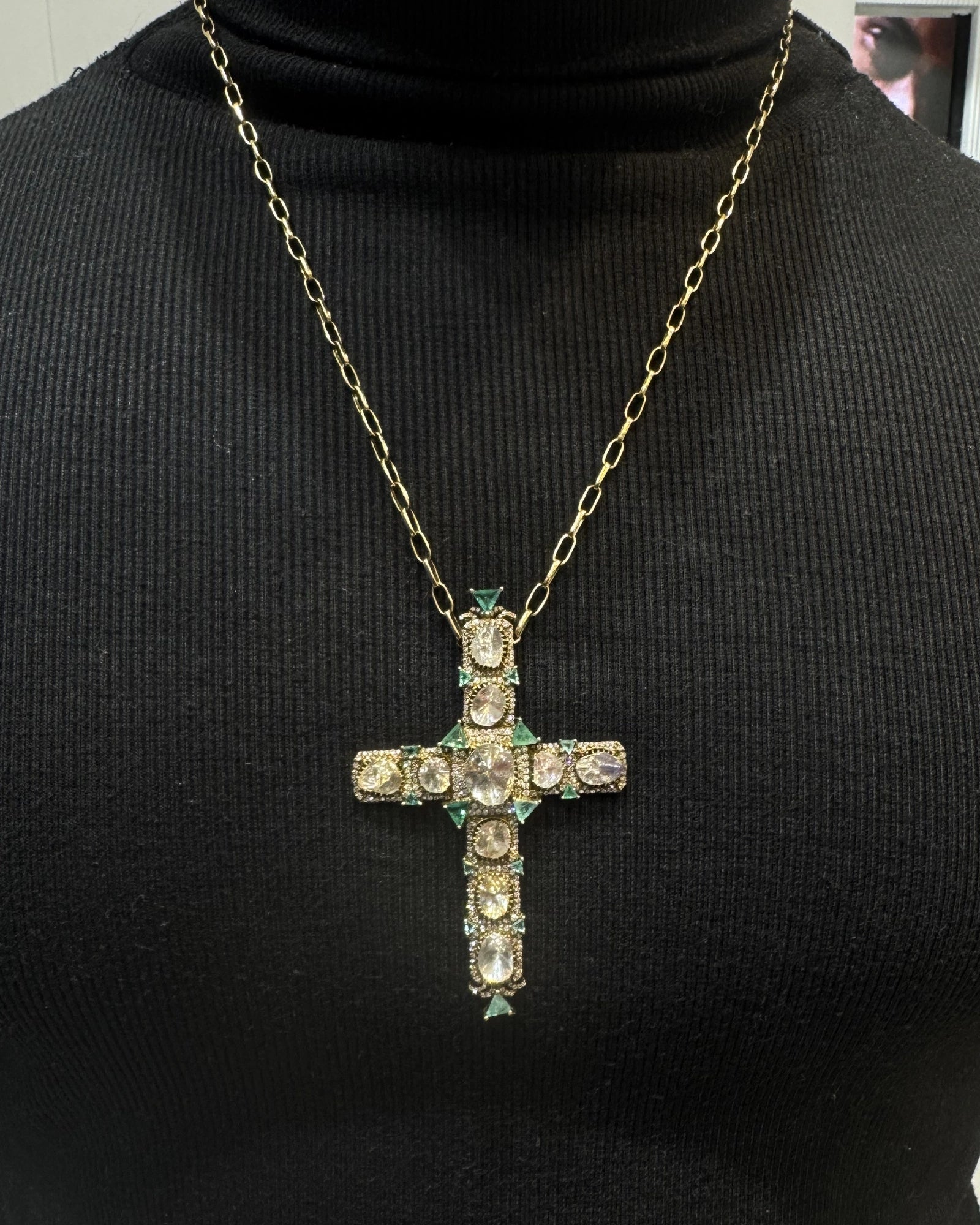 Saint No More Pendant | AMARIS JEWELS | Fine Jewelry 