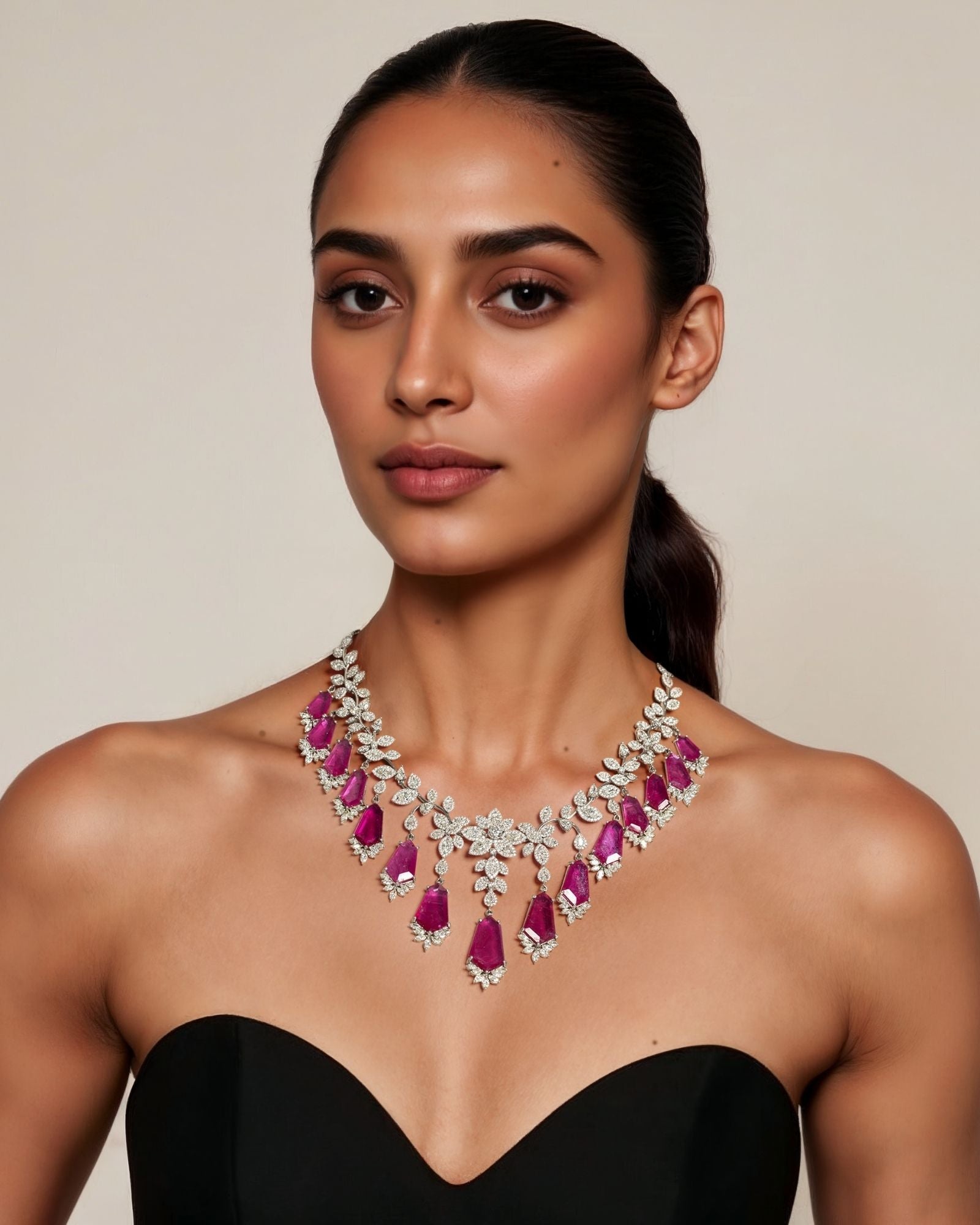 Scarlet Rouge Necklace | AMARIS JEWELS | Fine Jewelry 