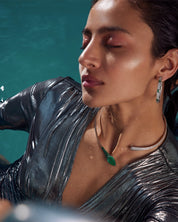 Shield It Emerald Necklace | AMARIS JEWELS | Fine Jewelry 