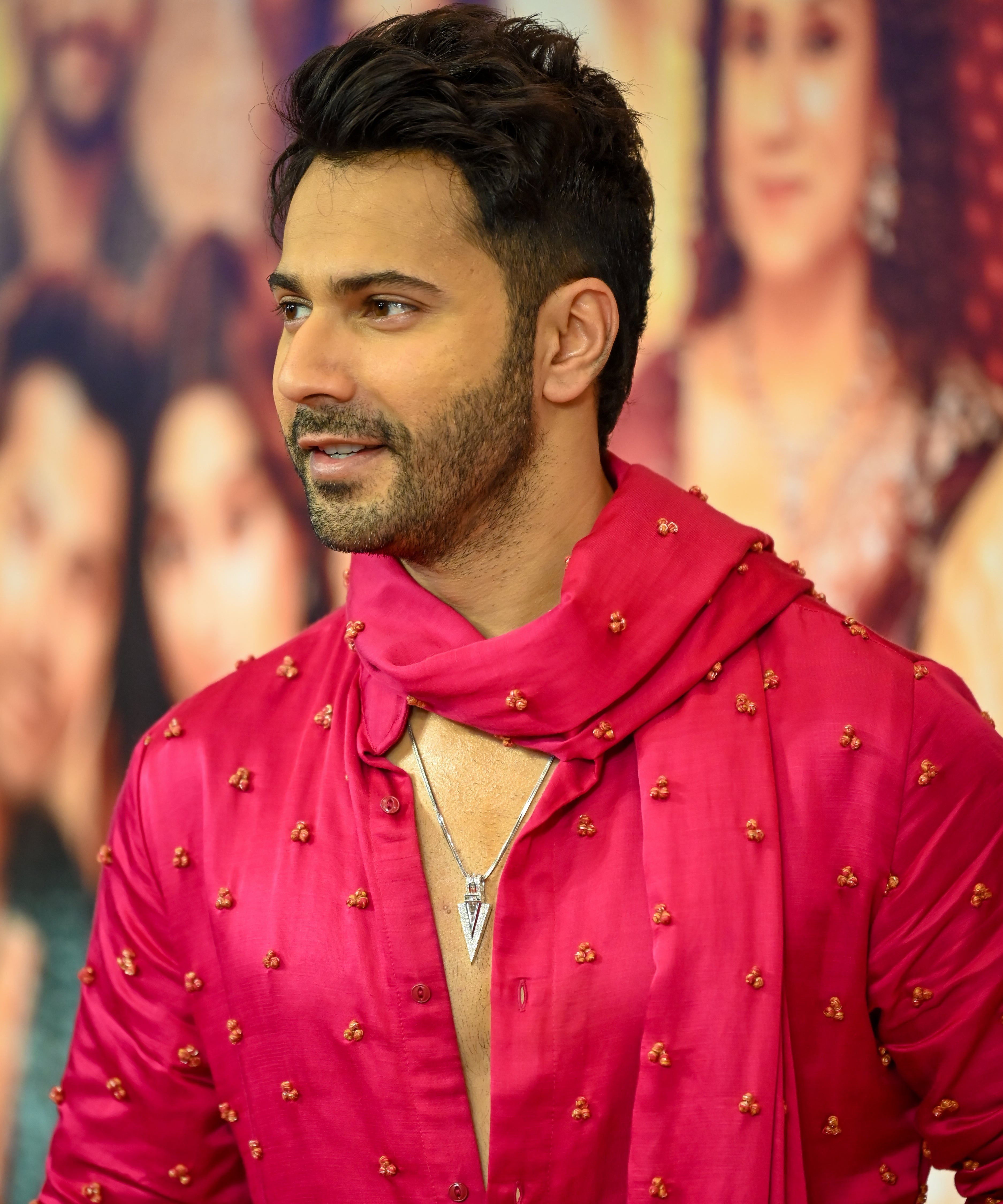 Shooter Pendant | AMARIS JEWELS | Fine Jewelry 