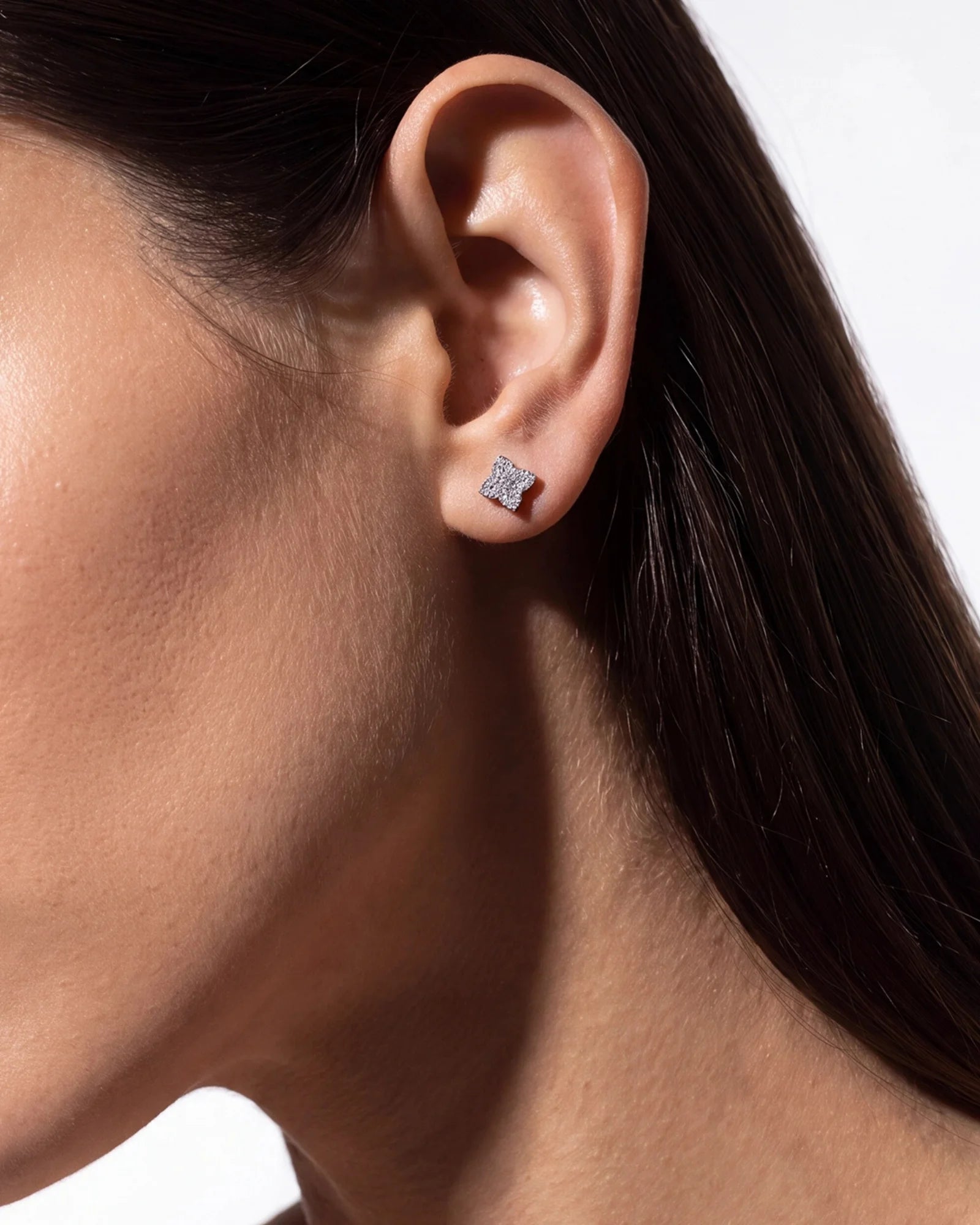 Sparkle Spear studs | AMARIS JEWELS | Fine Jewelry