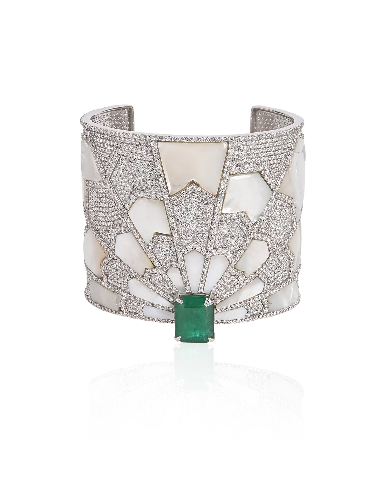 Starburst Emerald Cuff | AMARIS JEWELS | Fine Jewelry 
