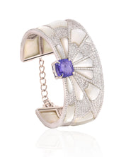 Starbust Tanzanite Cuff (Slim) | AMARIS JEWELS | Fine Jewelry