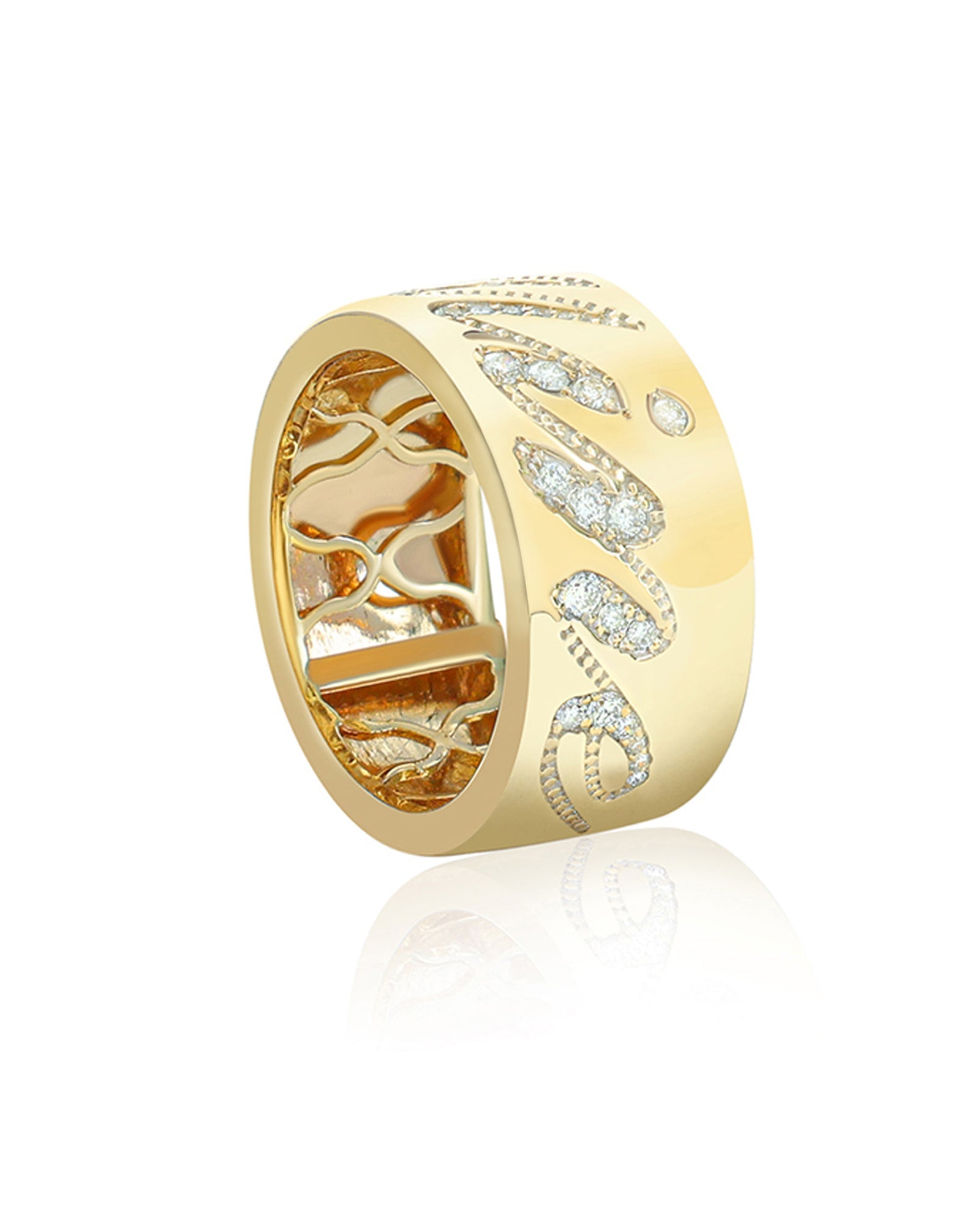 Swiped Right Ring | AMARIS JEWELS | Fine Jewelry 