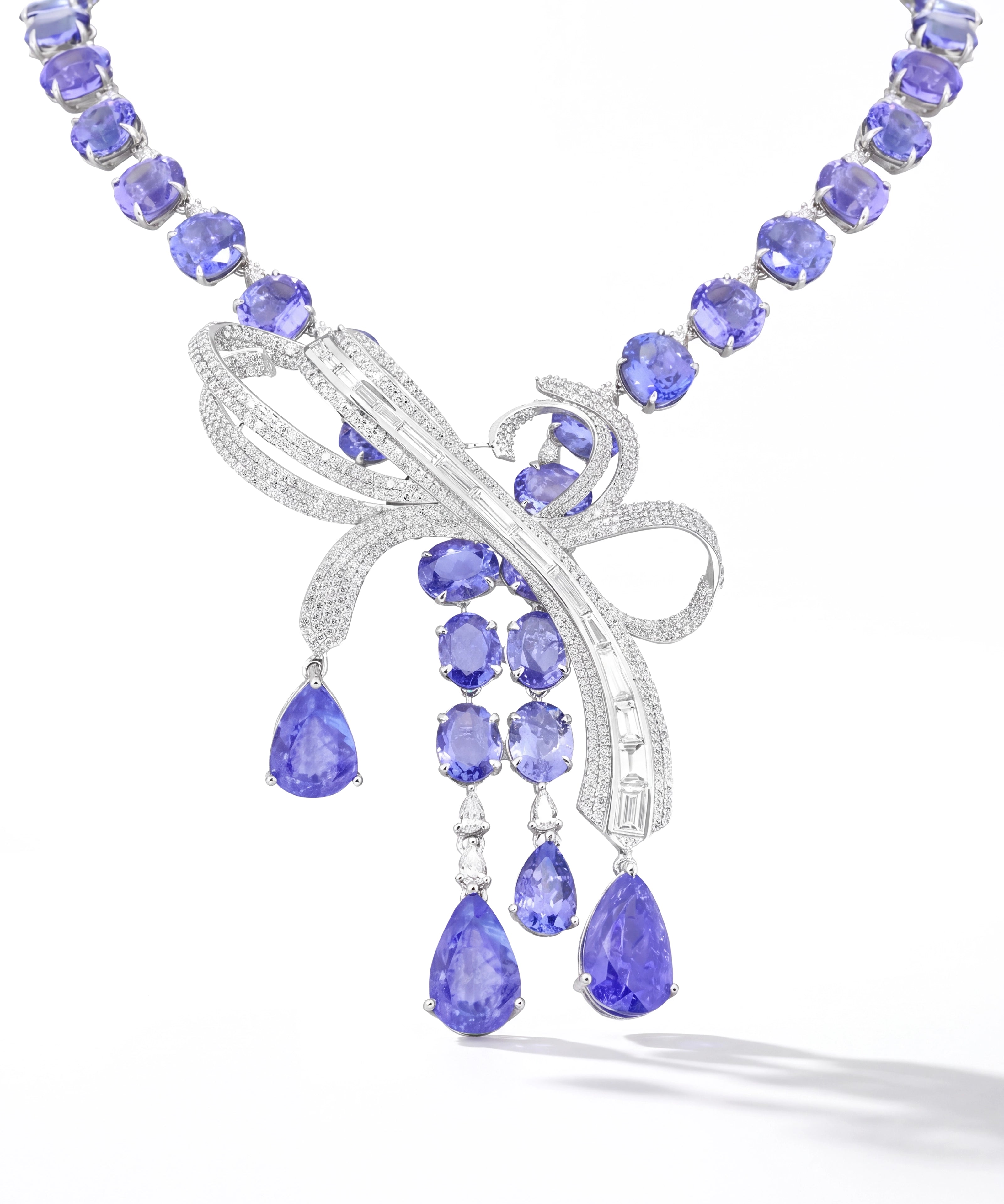 Tanzanite Bow Necklace | AMARIS JEWELS | Fine Jewelry