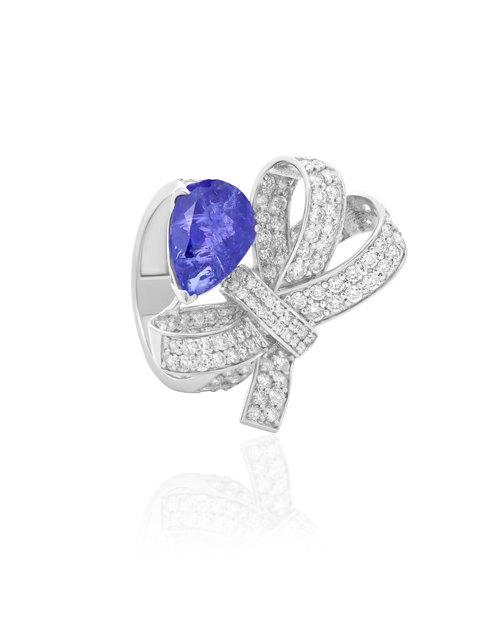 Tanzanite Bow Ring | AMARIS JEWELS | Fine Jewelry 