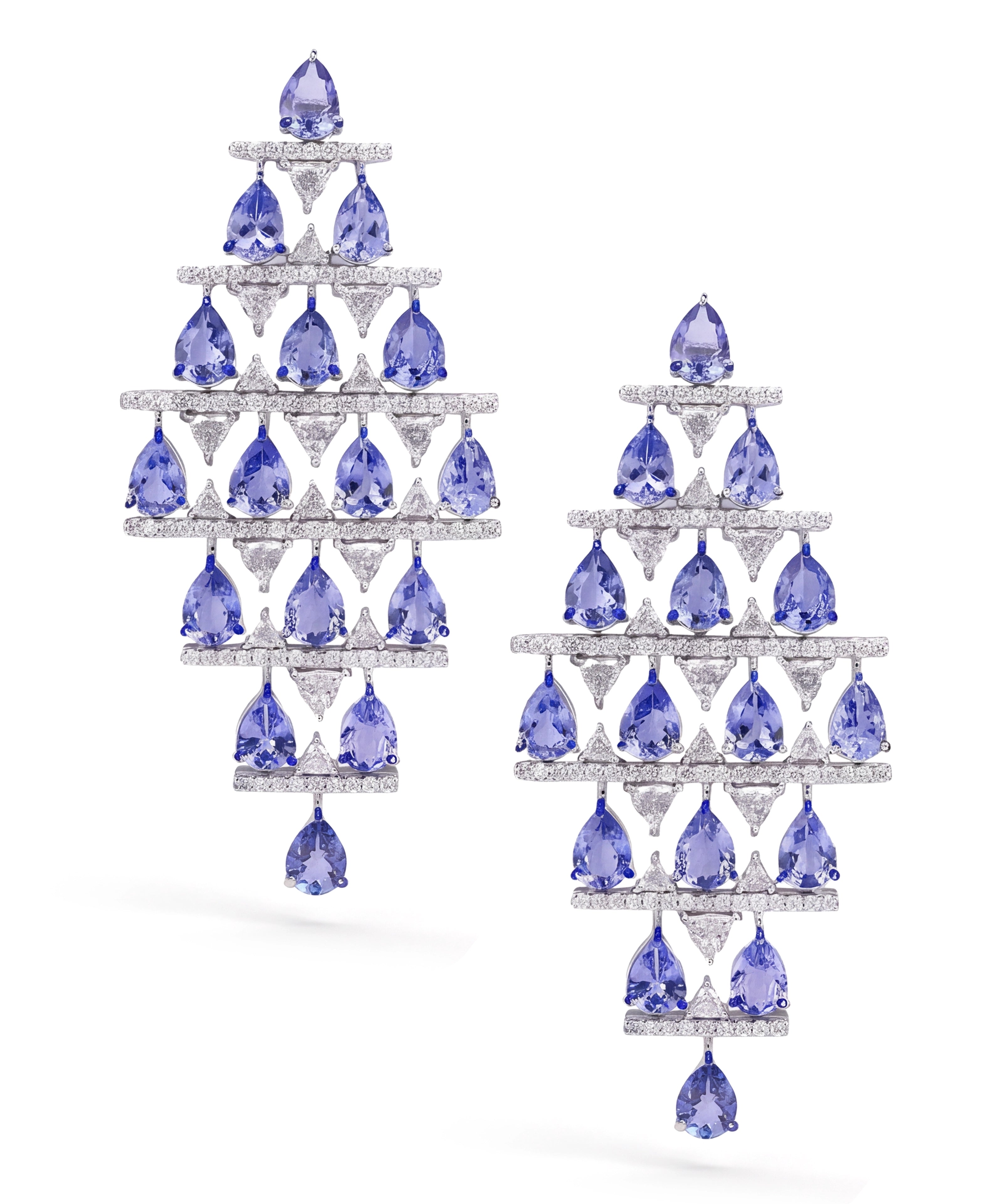 Tanzanite Calling Earrings | AMARIS JEWELS | Fine Jewelry