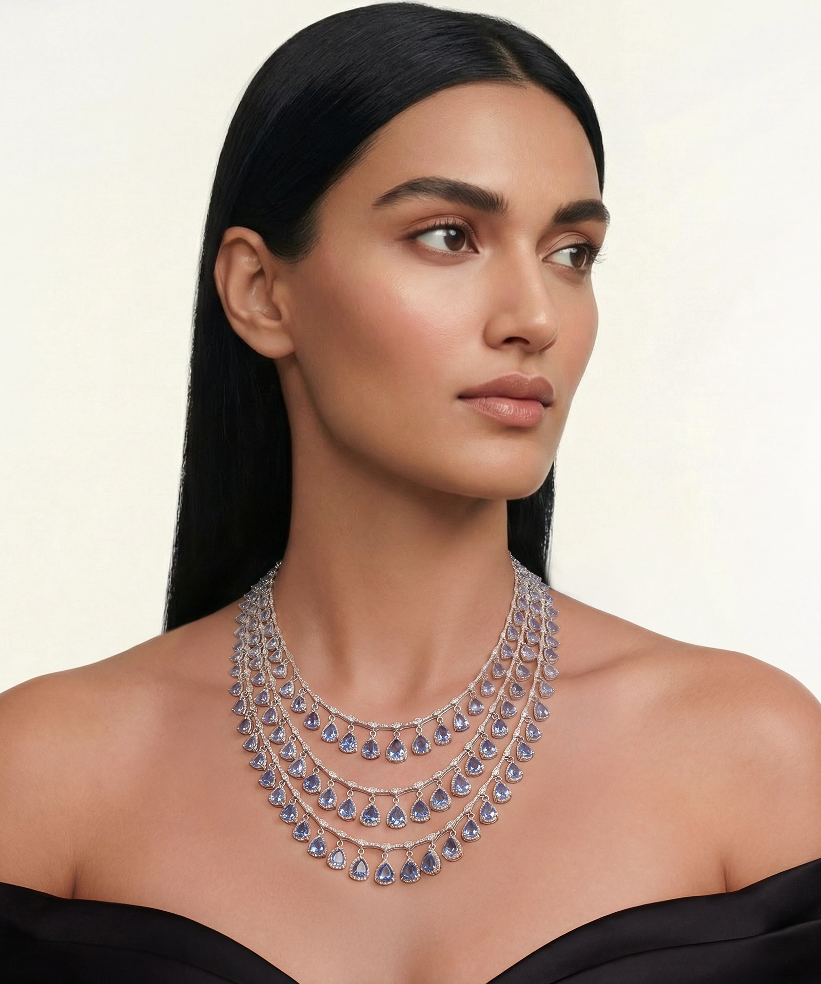 Tanzanite Calling Necklace | AMARIS JEWELS | Fine Jewelry 