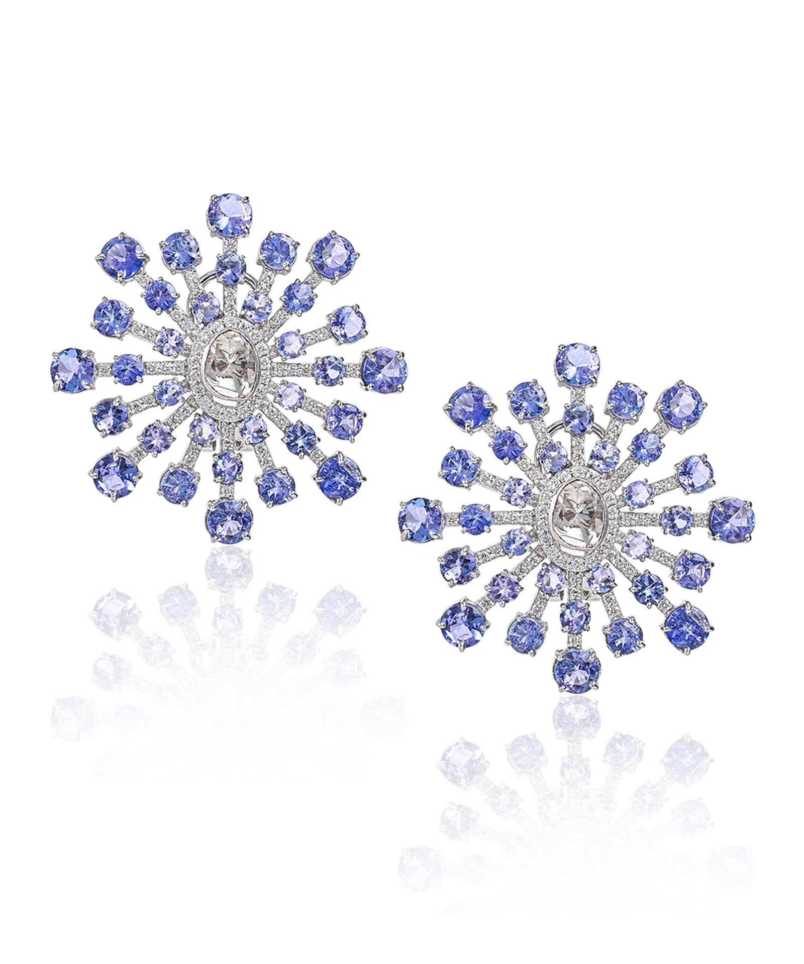 Tanzanite Dew Drop Earrings | AMARIS JEWELS | Fine Jewelry 