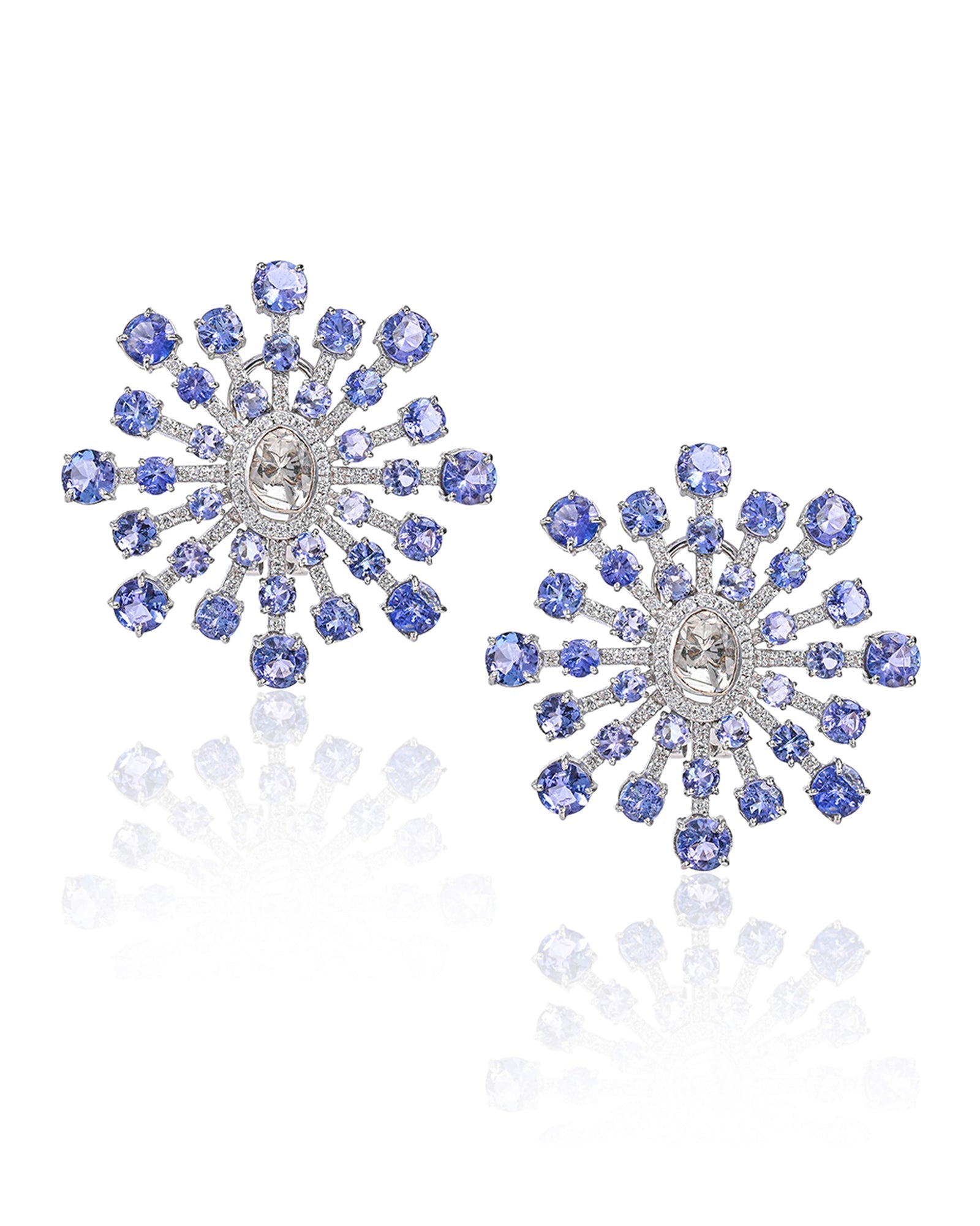 Tanzanite Dew Drop Earrings | AMARIS JEWELS | Fine Jewelry 