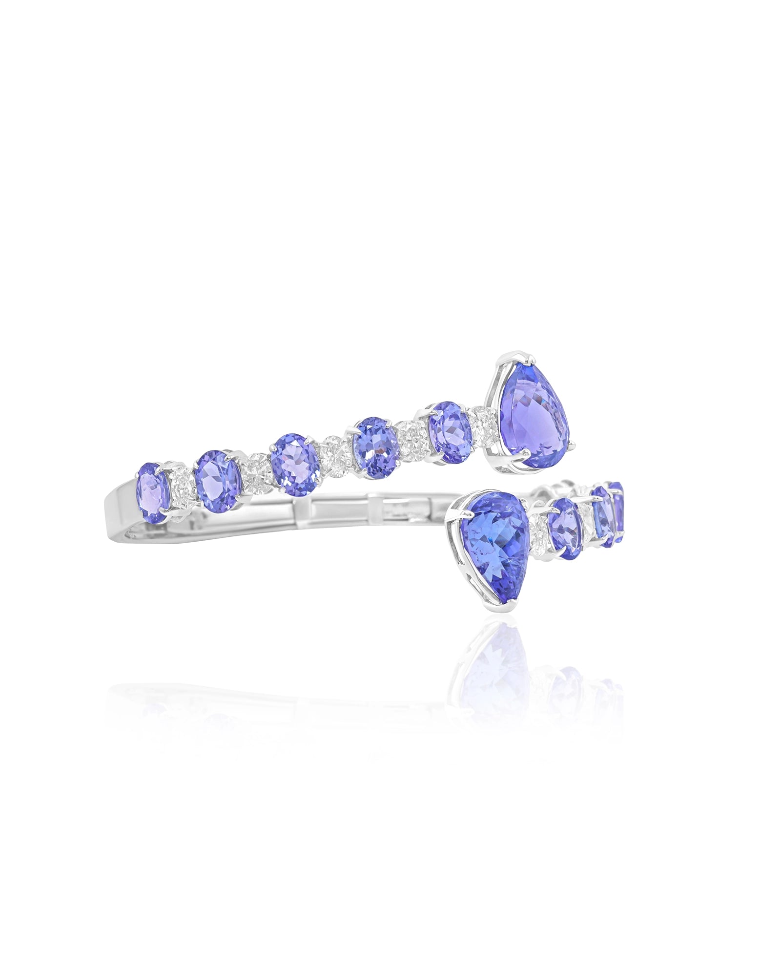 Tanzanite Pop Bracelet | AMARIS JEWELS | Fine Jewelry 