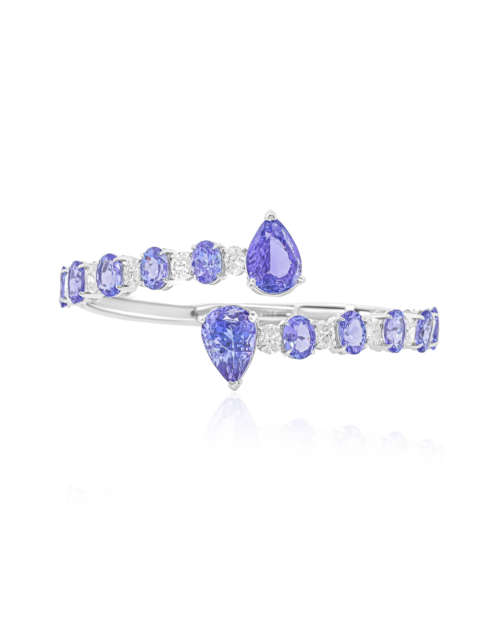 Tanzanite Pop Bracelet | AMARIS JEWELS | Fine Jewelry 