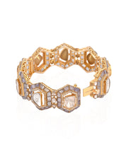 Tanzanite Trail bangle | AMARIS JEWELS | Fine Jewelry 