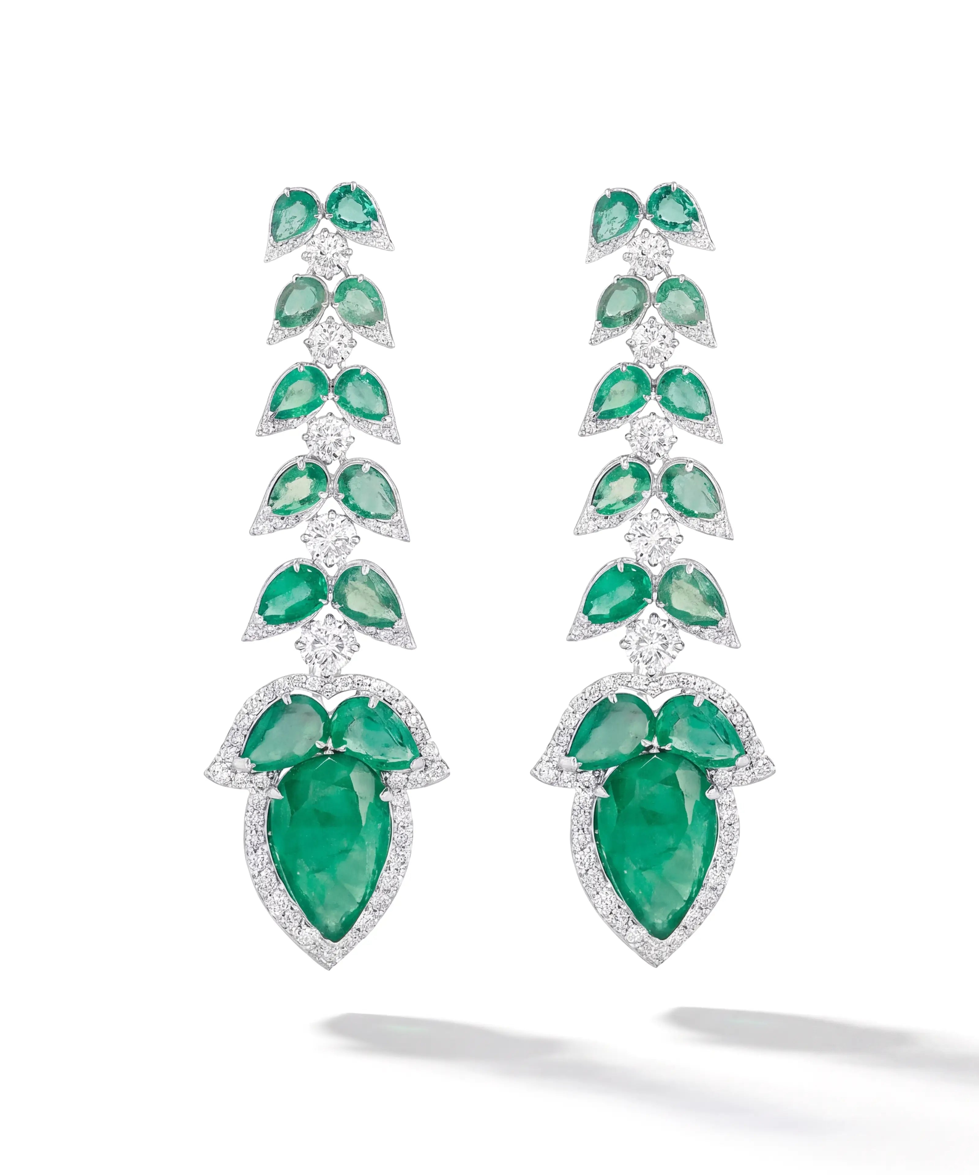 Teardrop-Theory-Earrings_2.webp