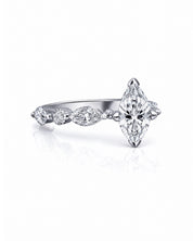 The Bijou Ring | AMARIS JEWELS | Fine Jewelry 