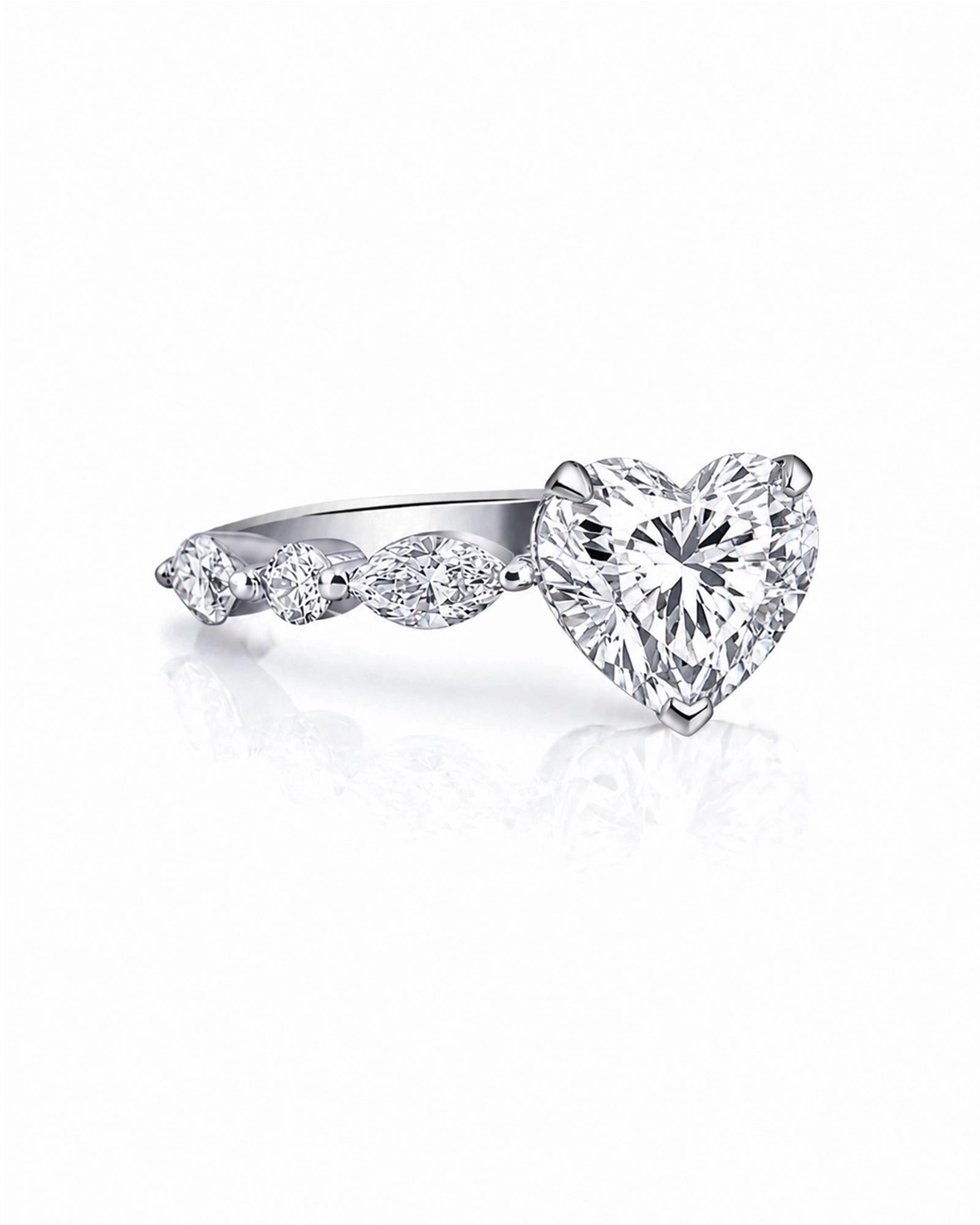 The Bijou Ring | AMARIS JEWELS | Fine Jewelry 
