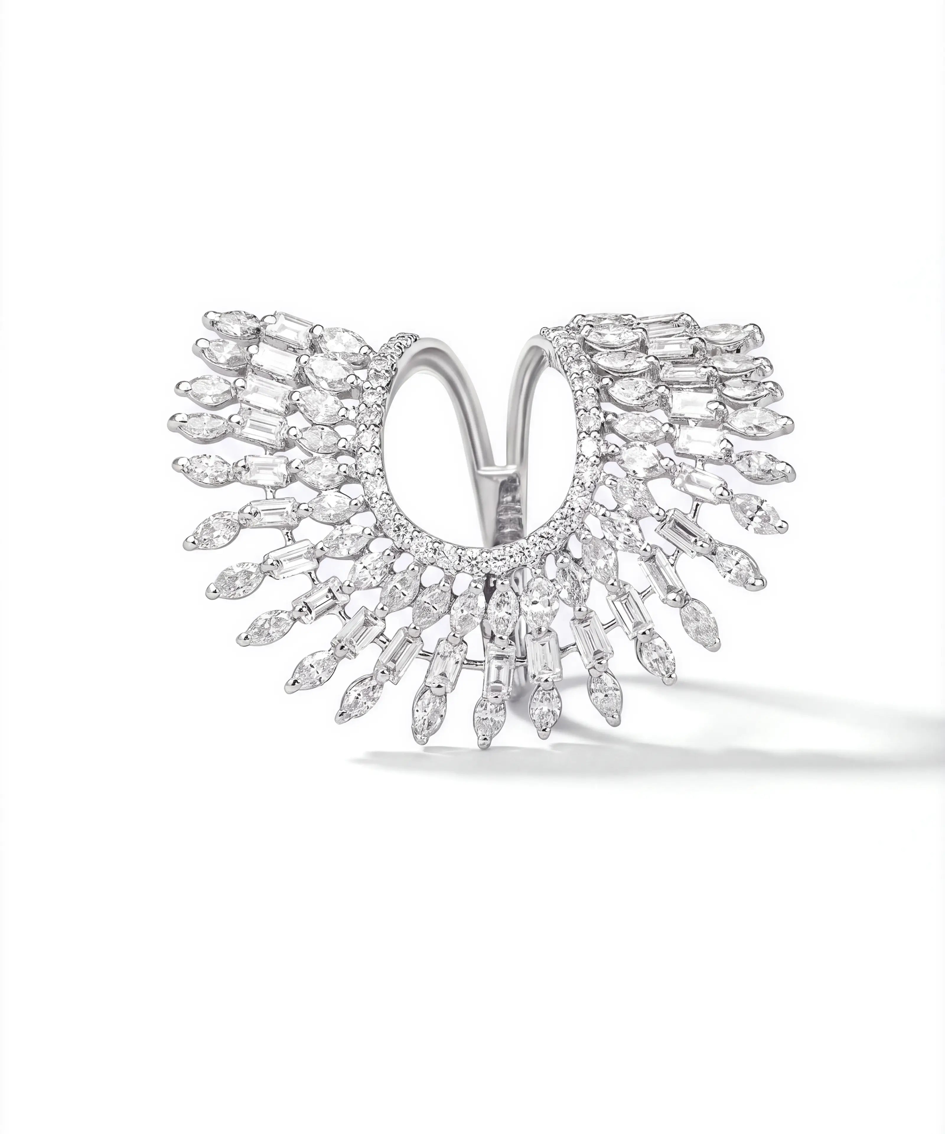The Crescent Ring | AMARIS JEWELS | Fine Jewelry