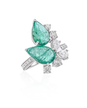 The Emerald Act Ring | AMARIS JEWELS | Fine Jewelry 