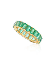 The Emerald Edit Ring | AMARIS JEWELS | Fine Jewelry 