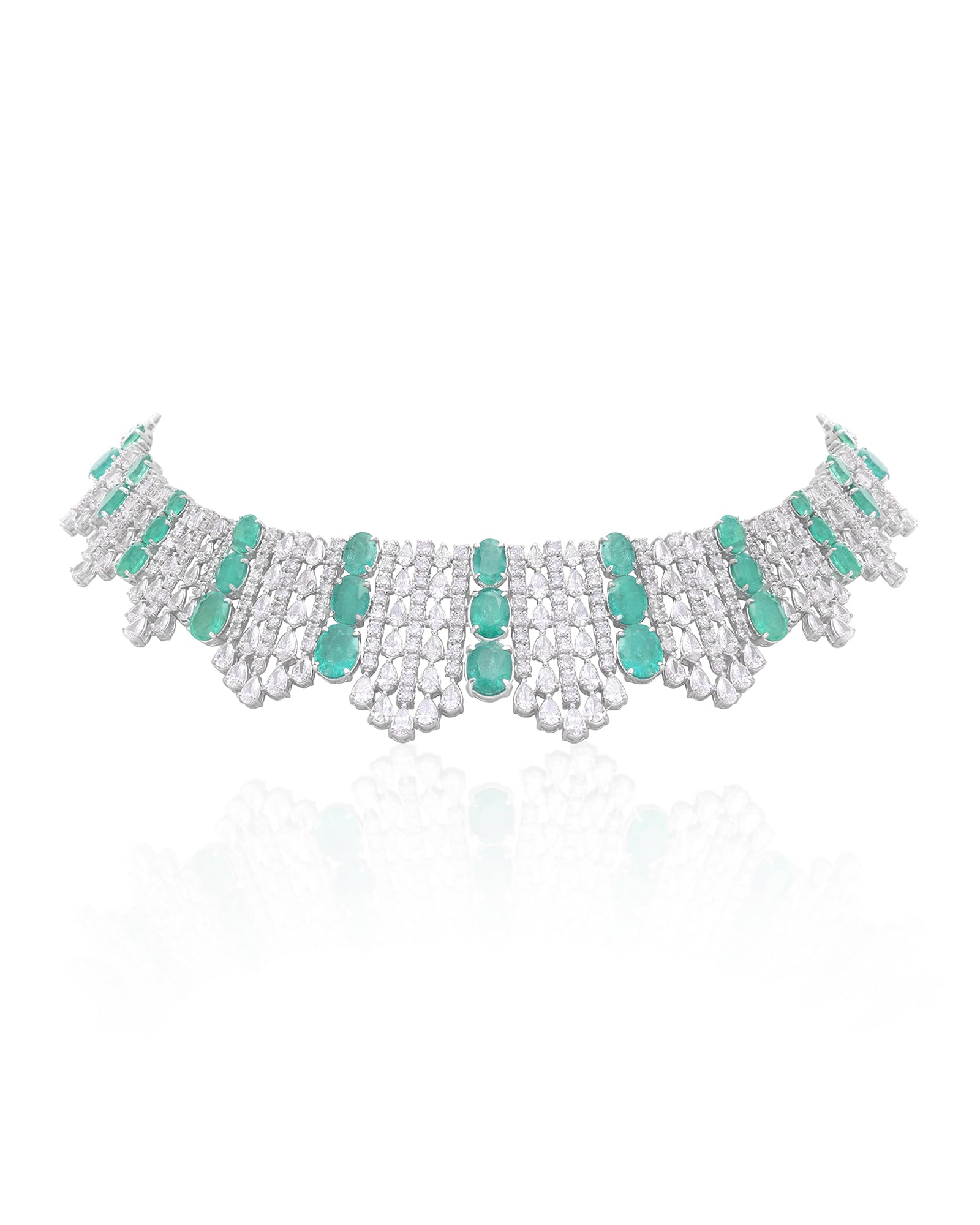 The Emerald Iris Necklace | AMARIS JEWELS | Fine Jewelry 