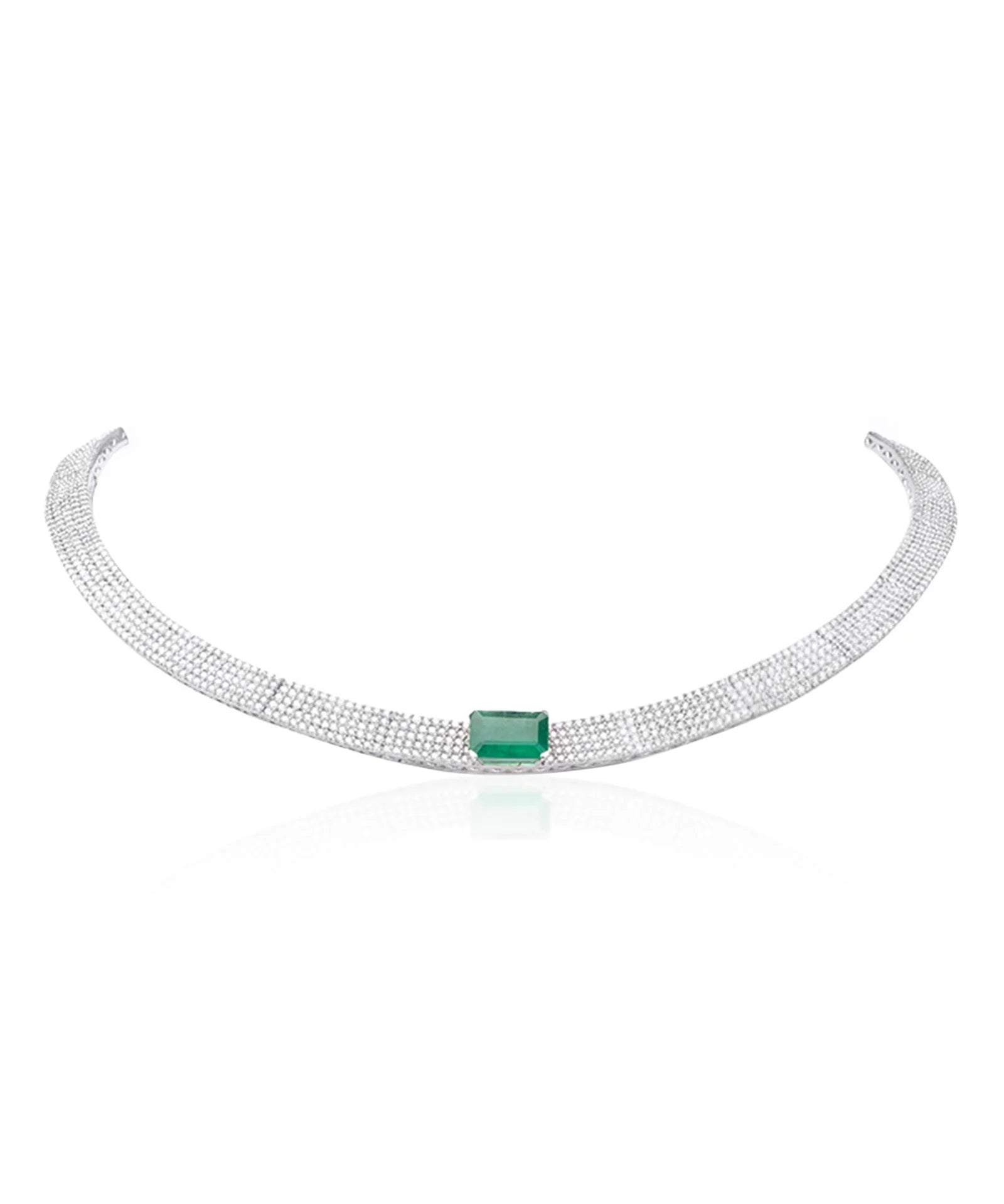 The Emerald Modernist Necklace | AMARIS JEWELS | Fine Jewelry 