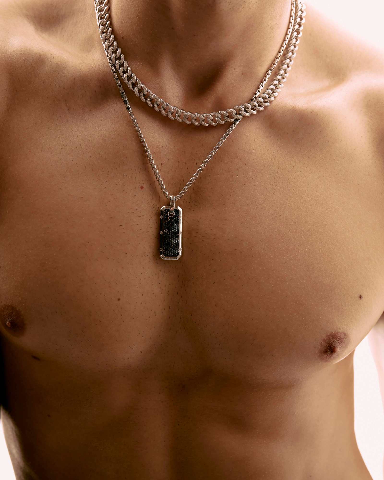 The Frostbite Cuban Chain | AMARIS JEWELS | Fine Jewelry 