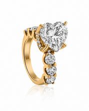 The One Ring | AMARIS JEWELS | Fine Jewelry