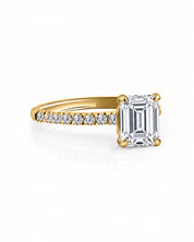 The Spark Ring | AMARIS JEWELS | Fine Jewelry 