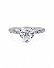 The Spark Ring | AMARIS JEWELS | Fine Jewelry 