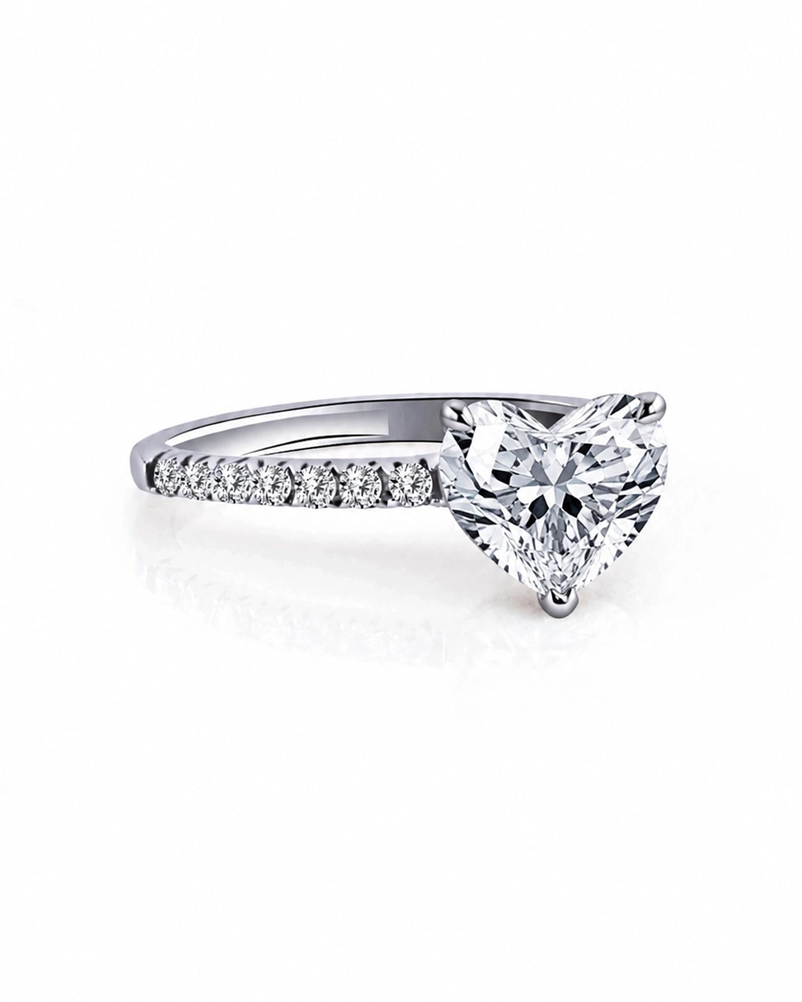 The Spark Ring | AMARIS JEWELS | Fine Jewelry 