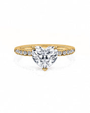 The Spark Ring | AMARIS JEWELS | Fine Jewelry 