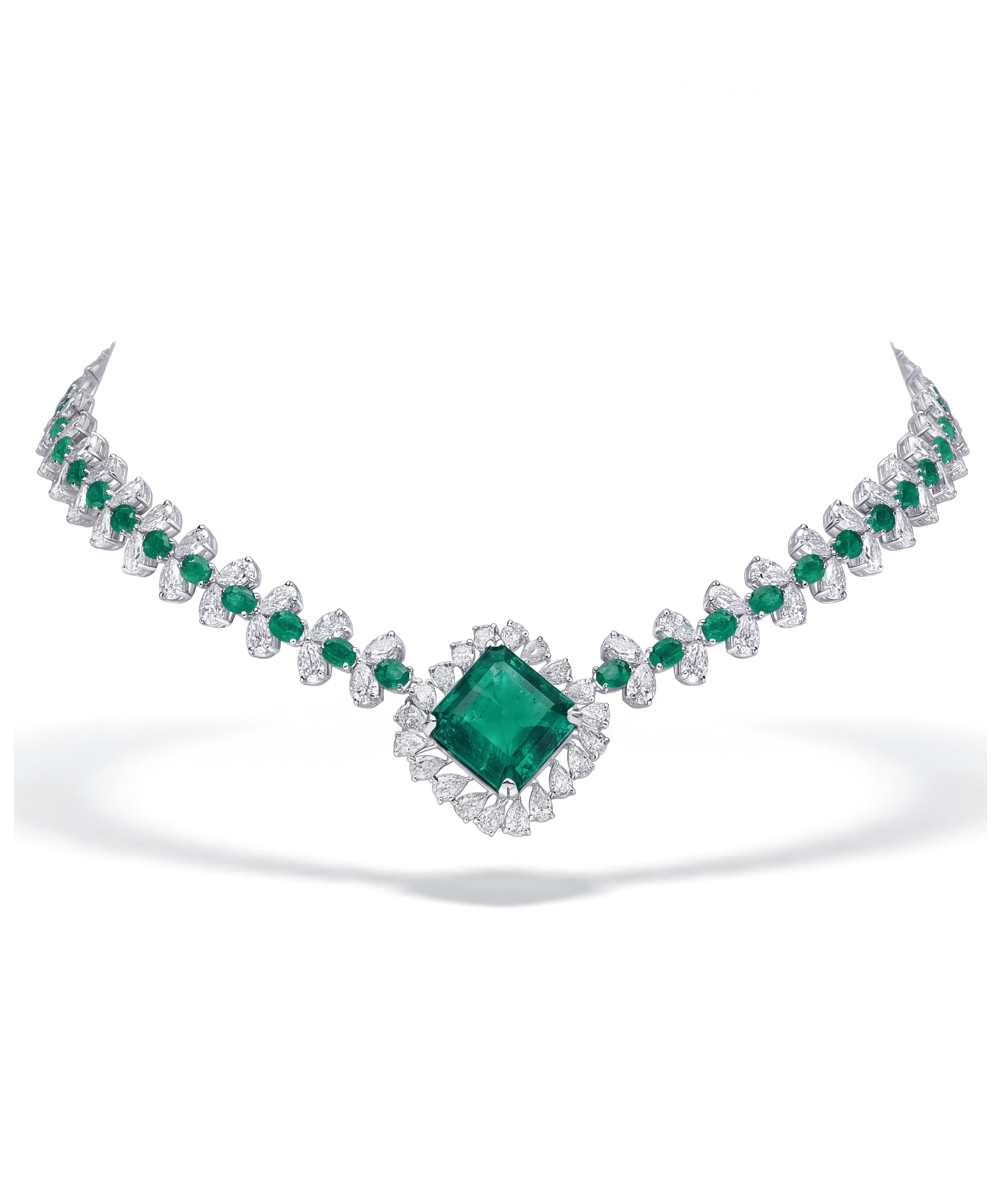 The Starlight Necklace | AMARIS JEWELS | Fine Jewelry