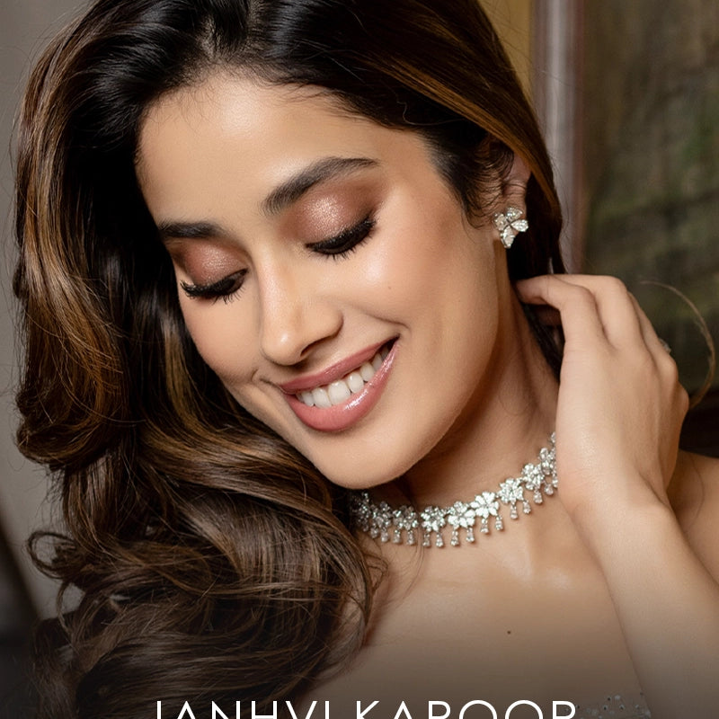 The Stellar Necklace | AMARIS JEWELS | Fine Jewelry 