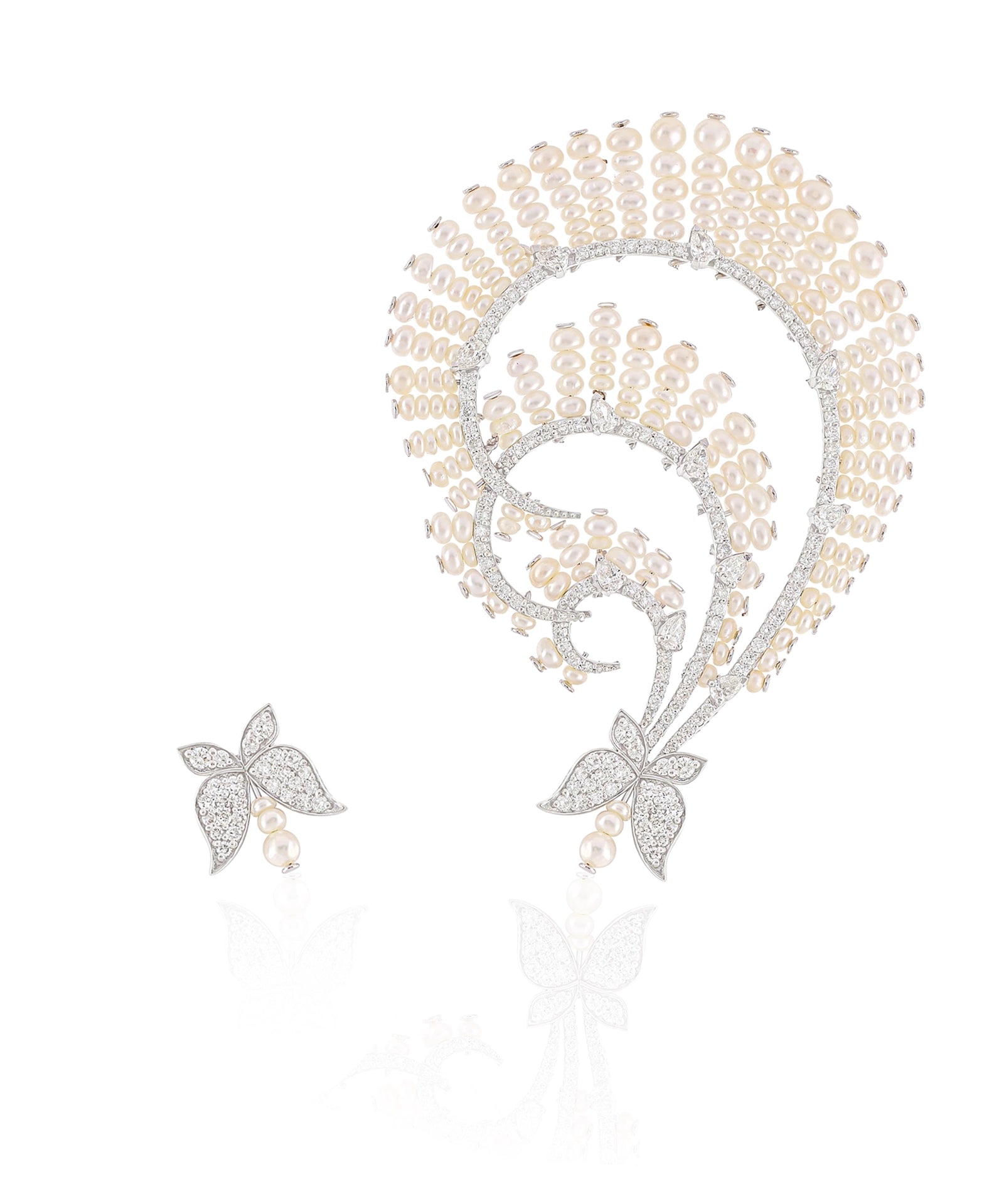 The Takeover Earcuffs | AMARIS JEWELS | Fine Jewelry 