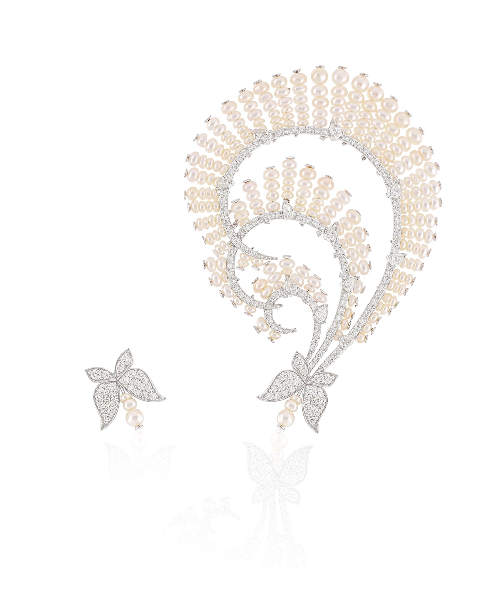 The Takeover Earcuffs | AMARIS JEWELS | Fine Jewelry 