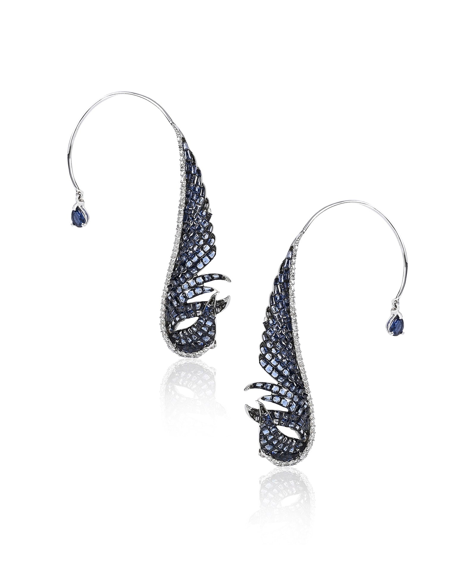 The Tempest Ear Cuff | AMARIS JEWELS | Fine Jewelry 