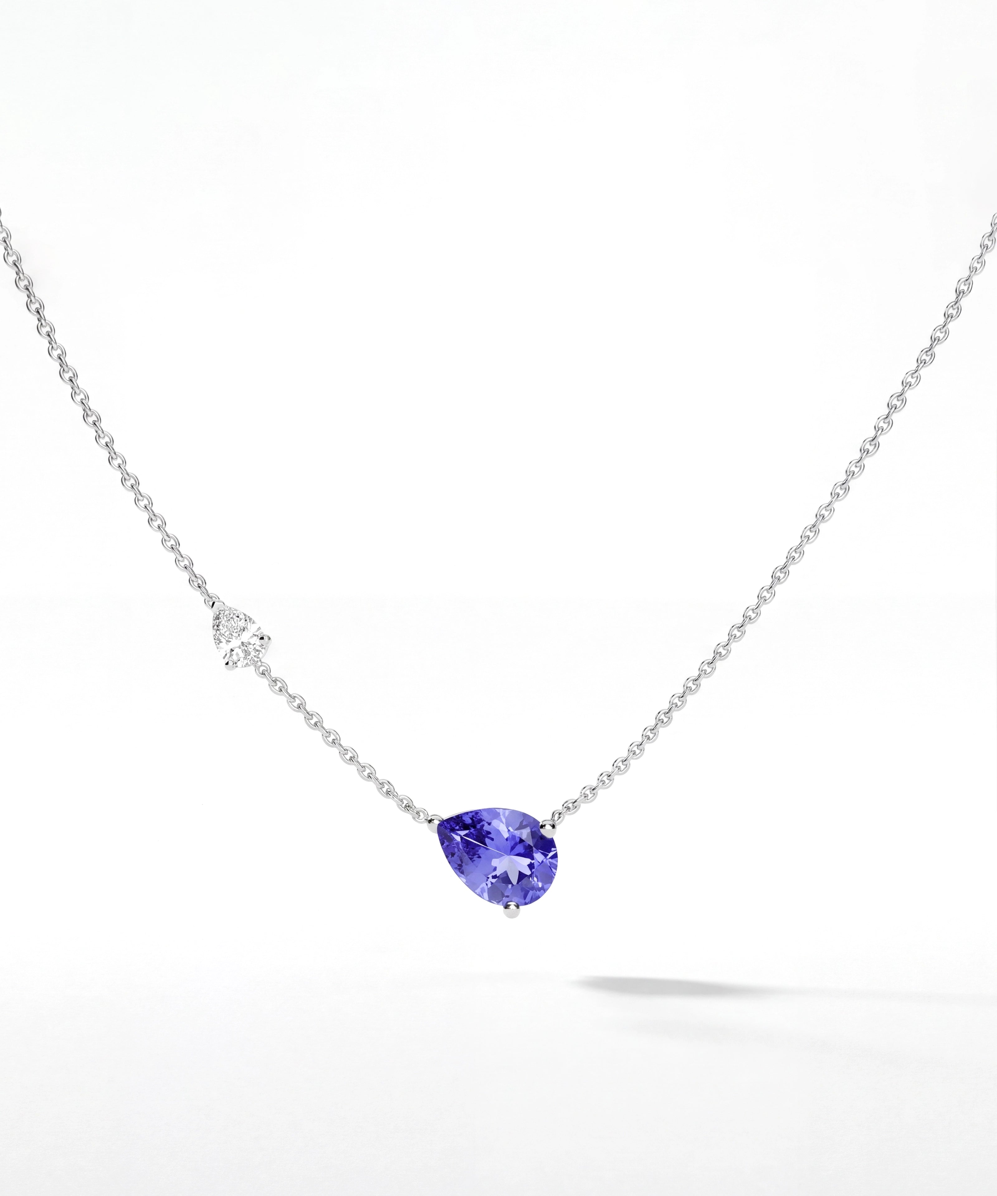 To the Moon and Back Pendant | AMARIS JEWELS | Fine Jewelry
