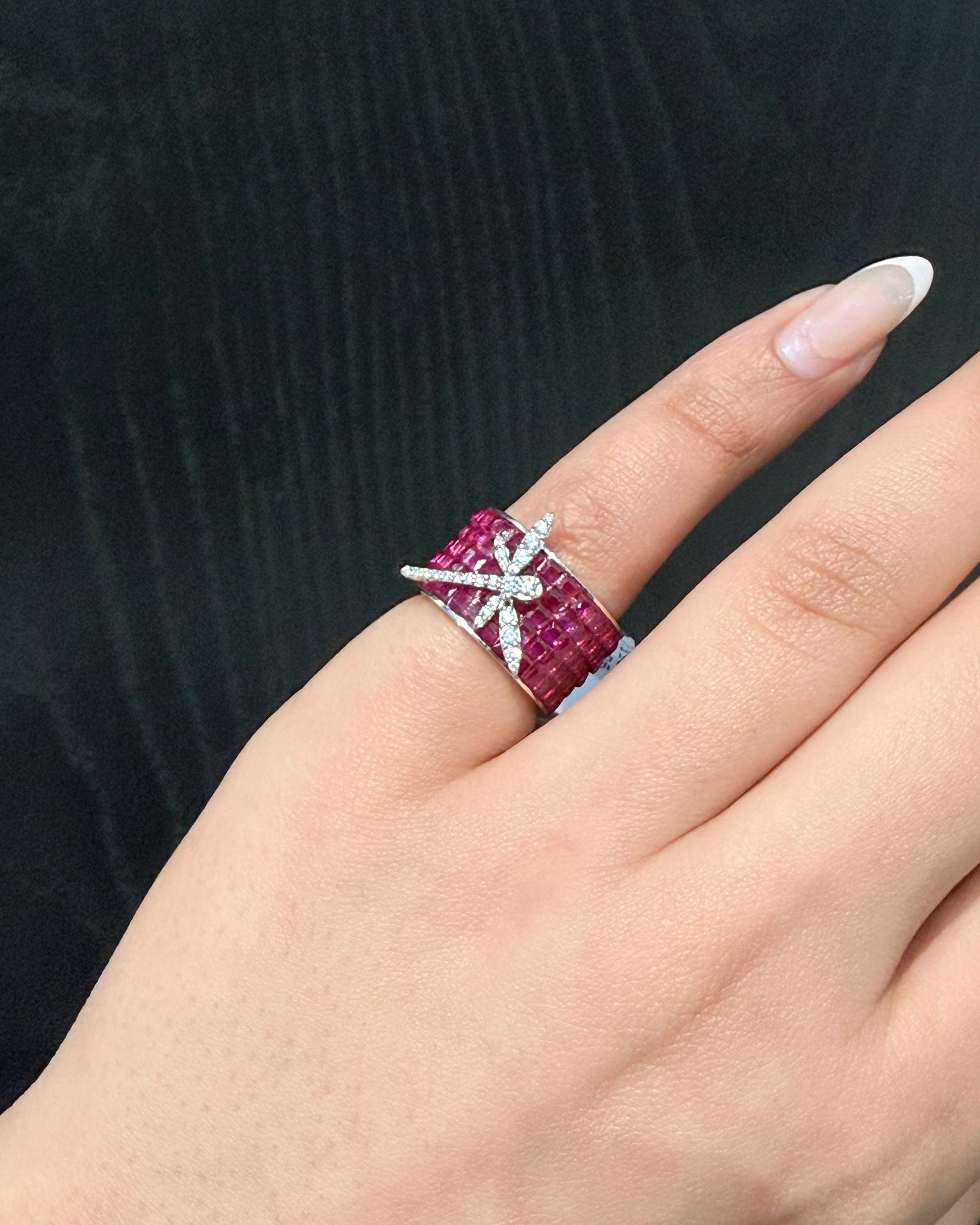 Twilight Dragonfly Ring | AMARIS JEWELS | Fine Jewelry 