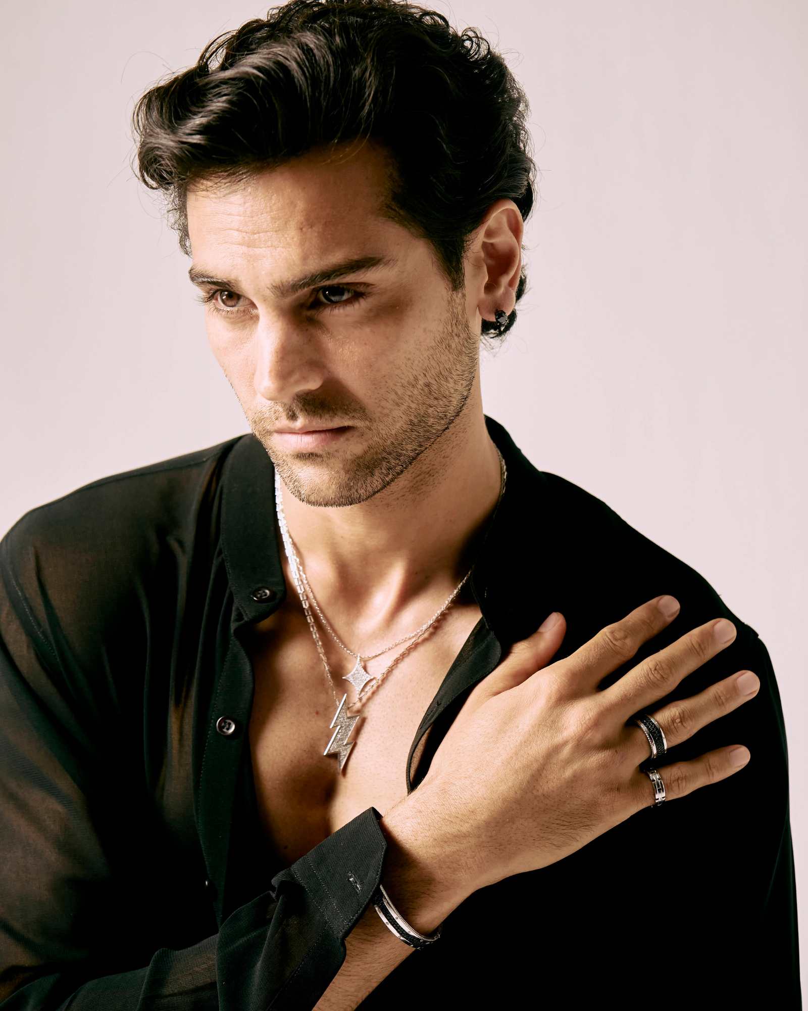 Zap Mode Pendant | AMARIS JEWELS | Fine Jewelry 