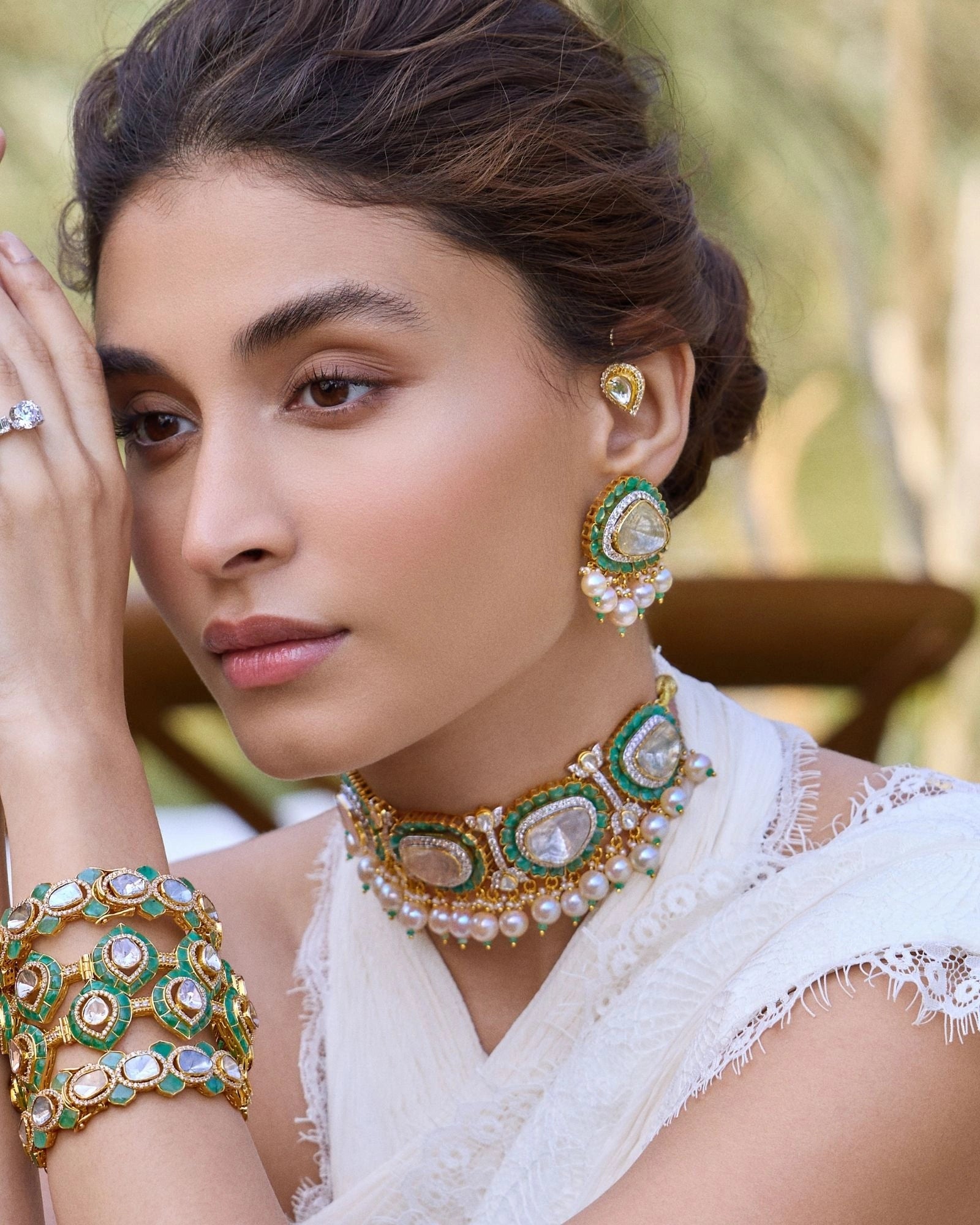 Zoya Emerald choker | AMARIS JEWELS | Fine Jewelry 