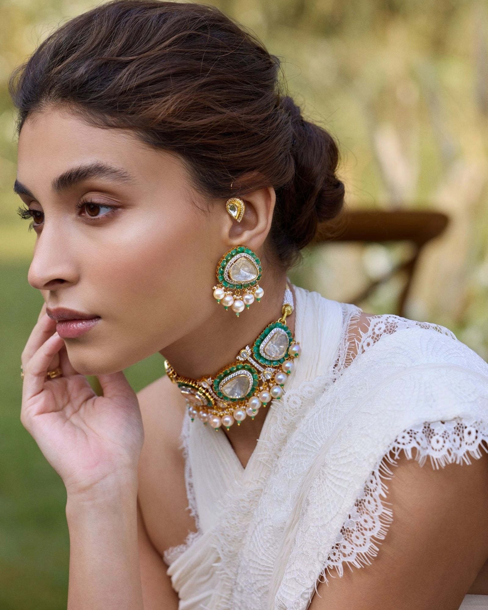 Zoya Emerald choker | AMARIS JEWELS | Fine Jewelry 