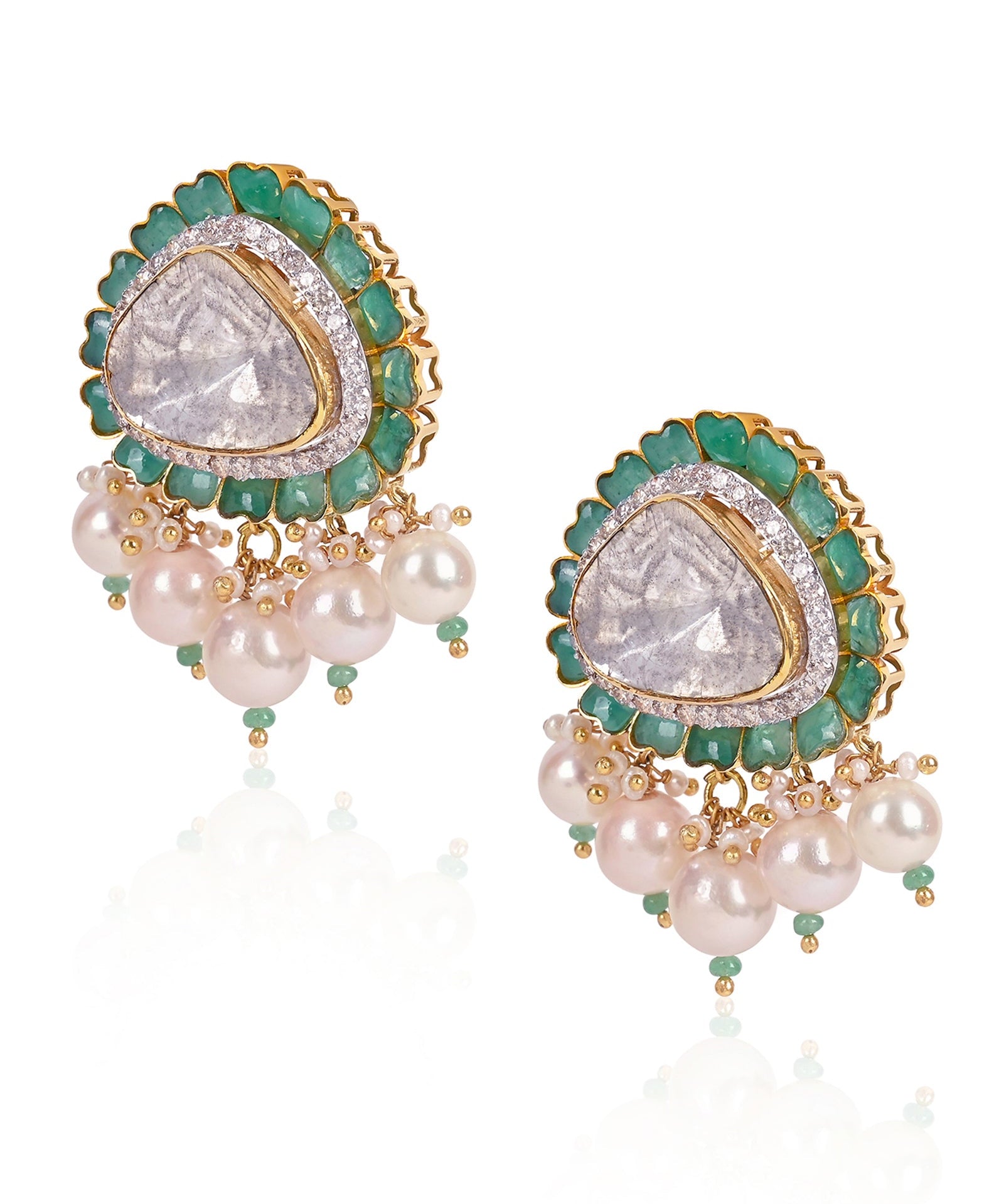 Zoya Emerald earrings | AMARIS JEWELS | Fine Jewelry 