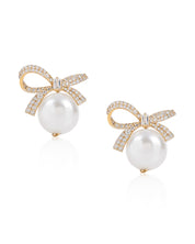 Knotty Pearl Earrings