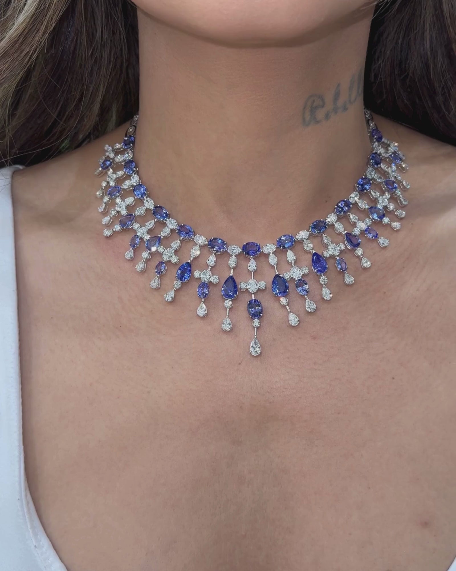 Nocturne Choker