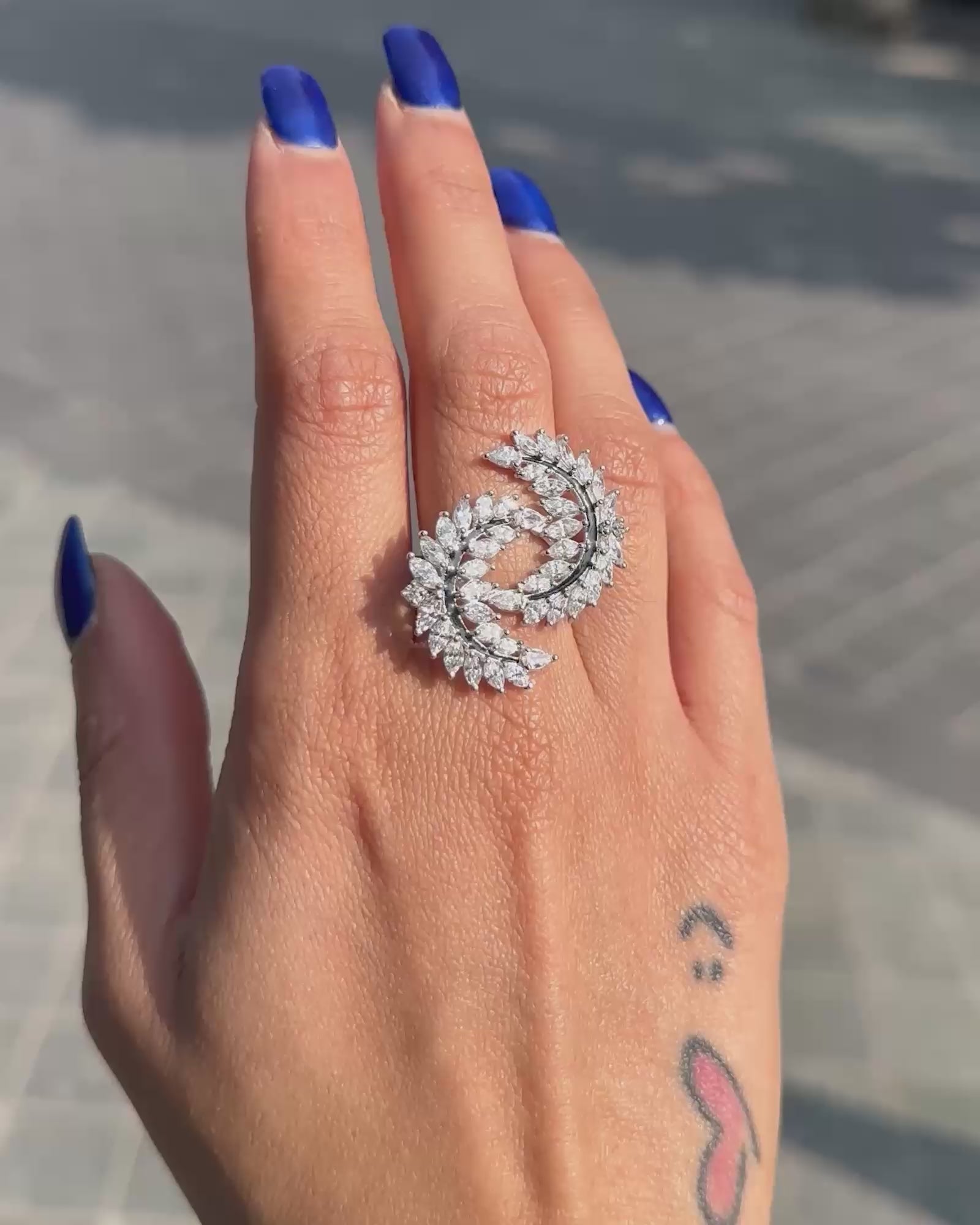 Boomerang Ring