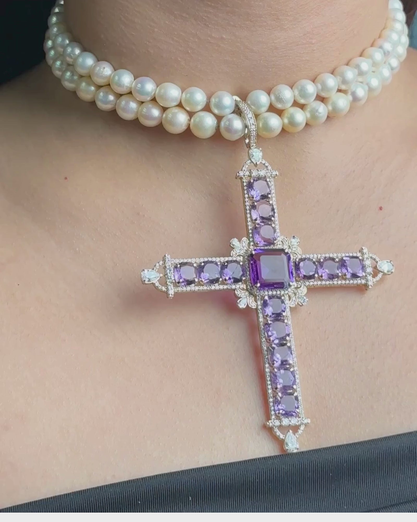 Cross My Heart Choker
