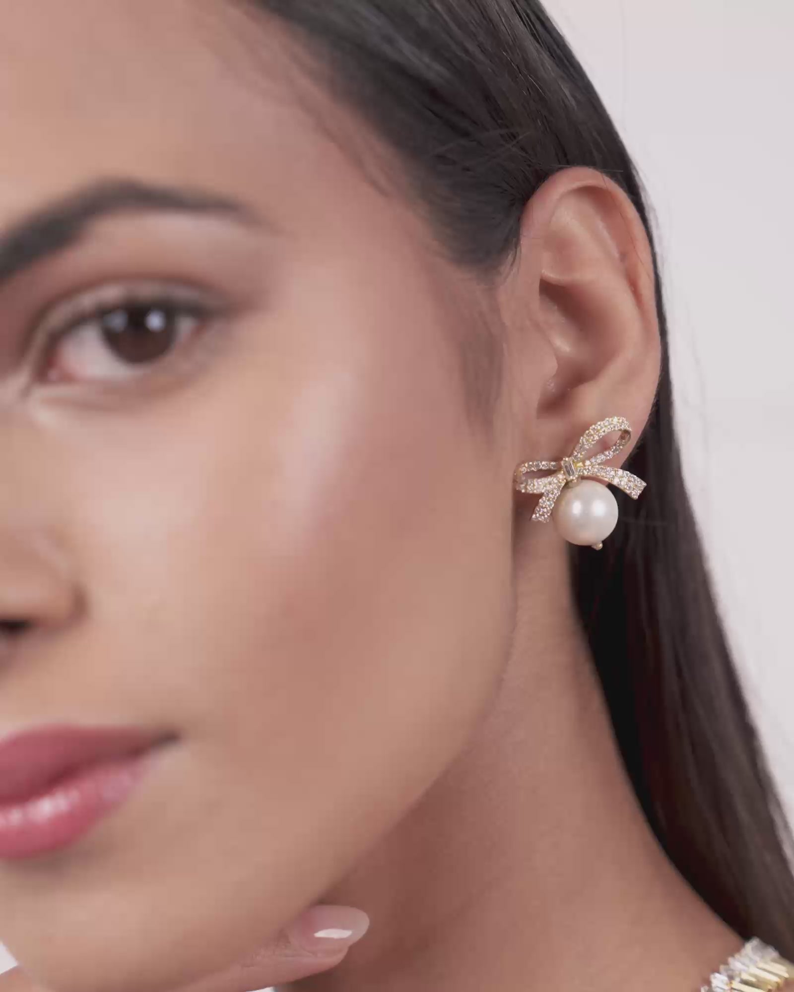 Knotty Pearl Earrings