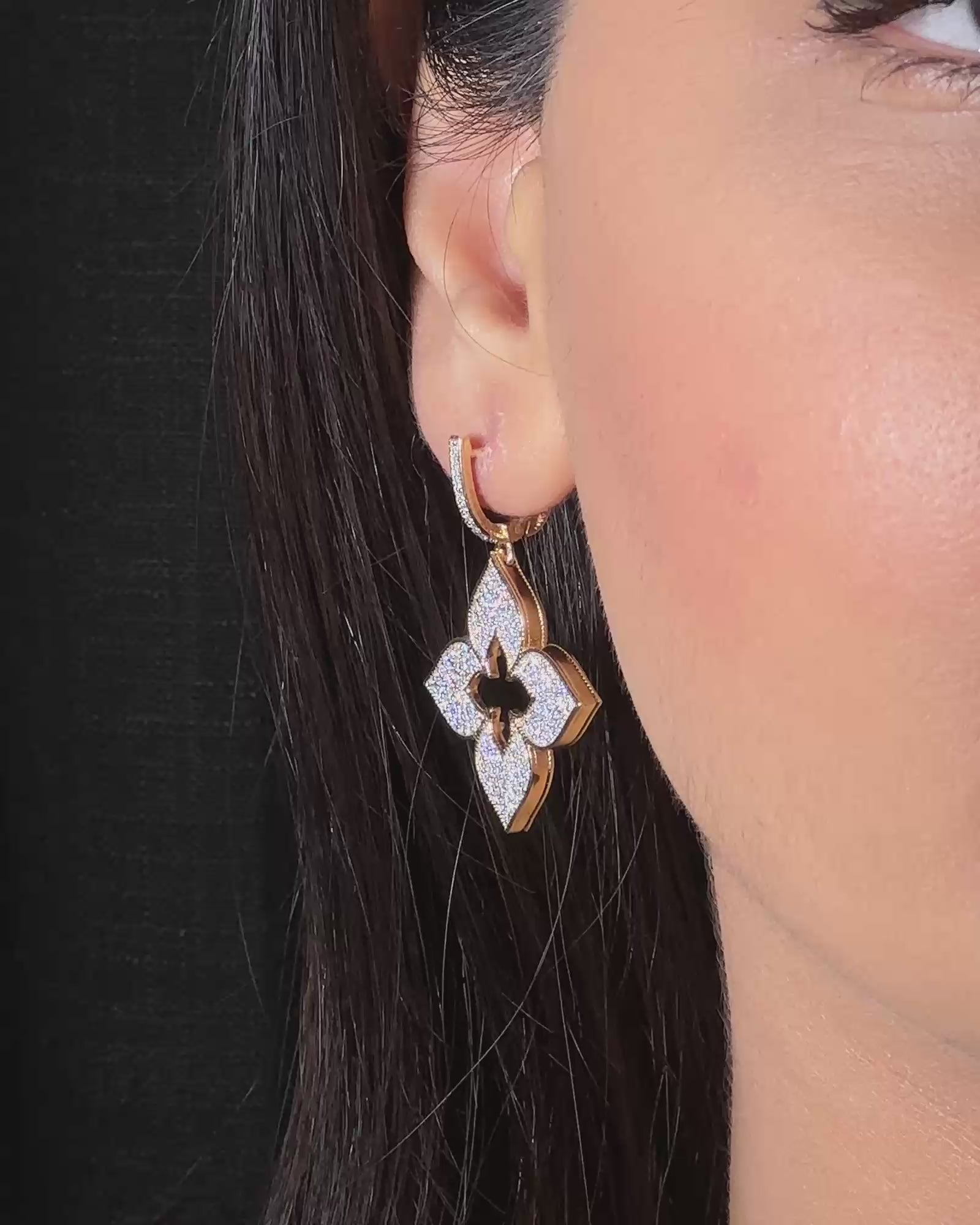 Clover Hoops