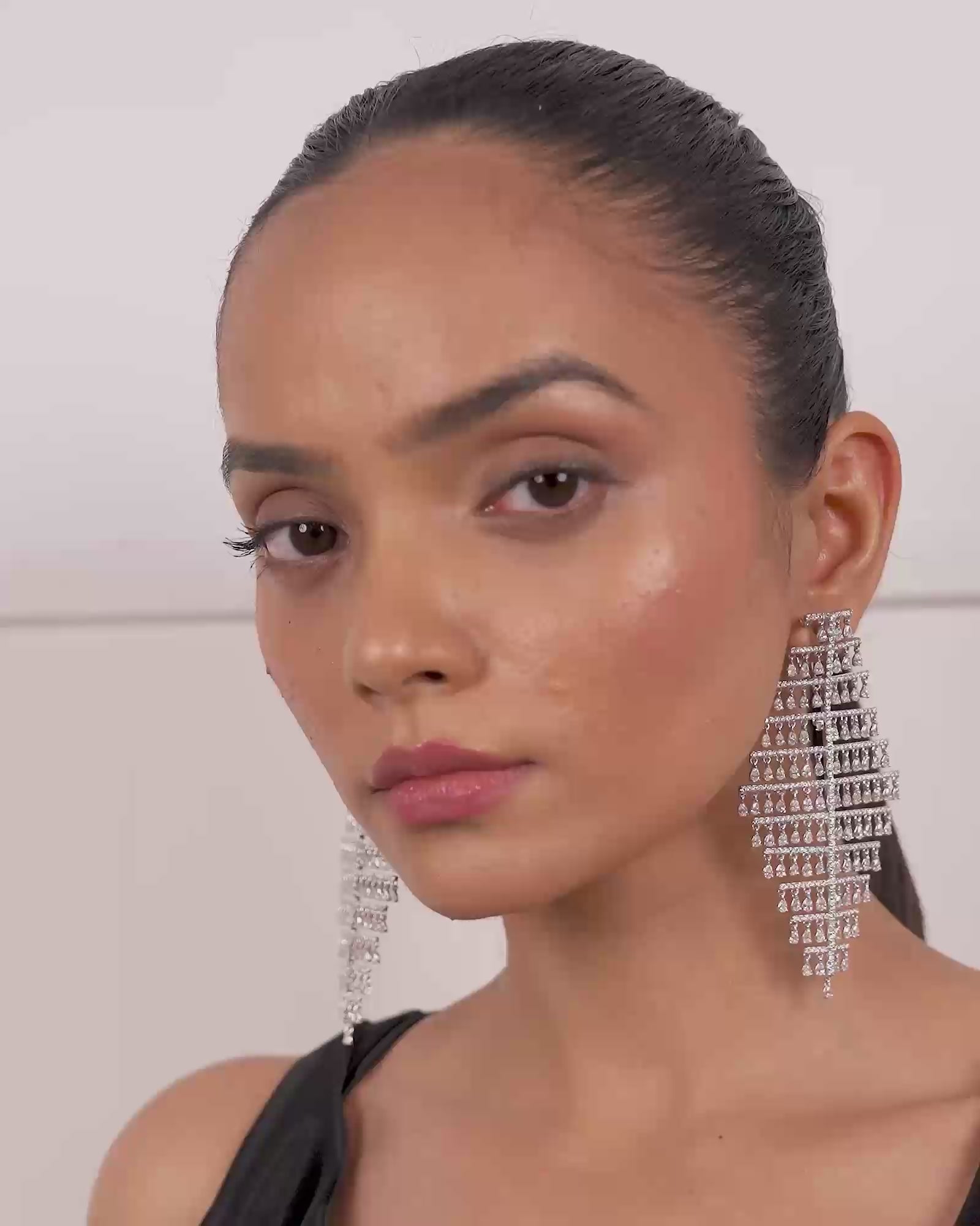 Hot Off The Runway Earrings