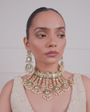 Jaisalmer Lotus Emerald Earrings